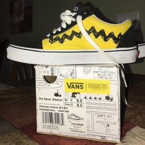 Vans X Peanuts Old Skool Charlie Brown